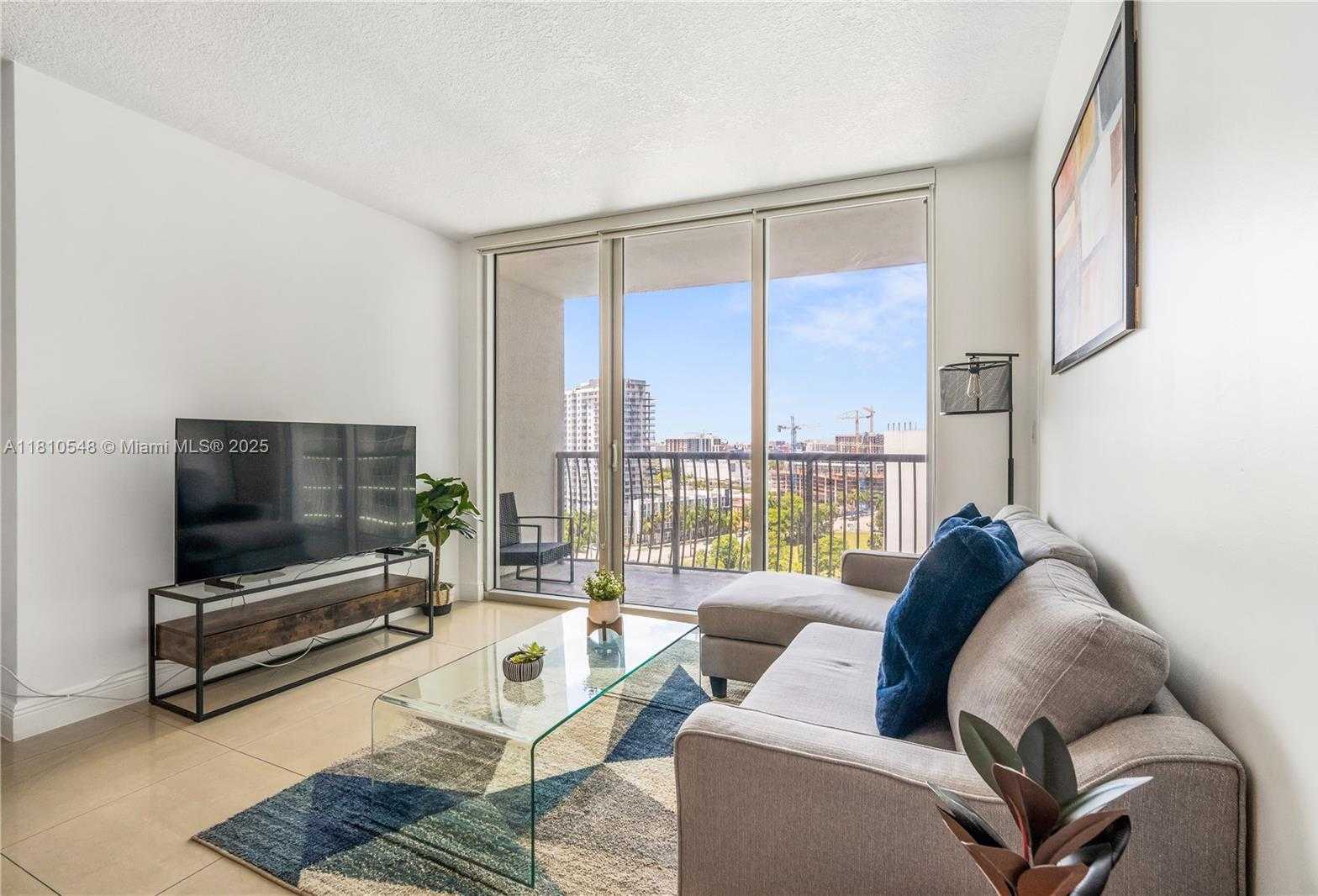 Small Image of 1750 NORTH BAYSHORE DR #1611, Miami Number 7