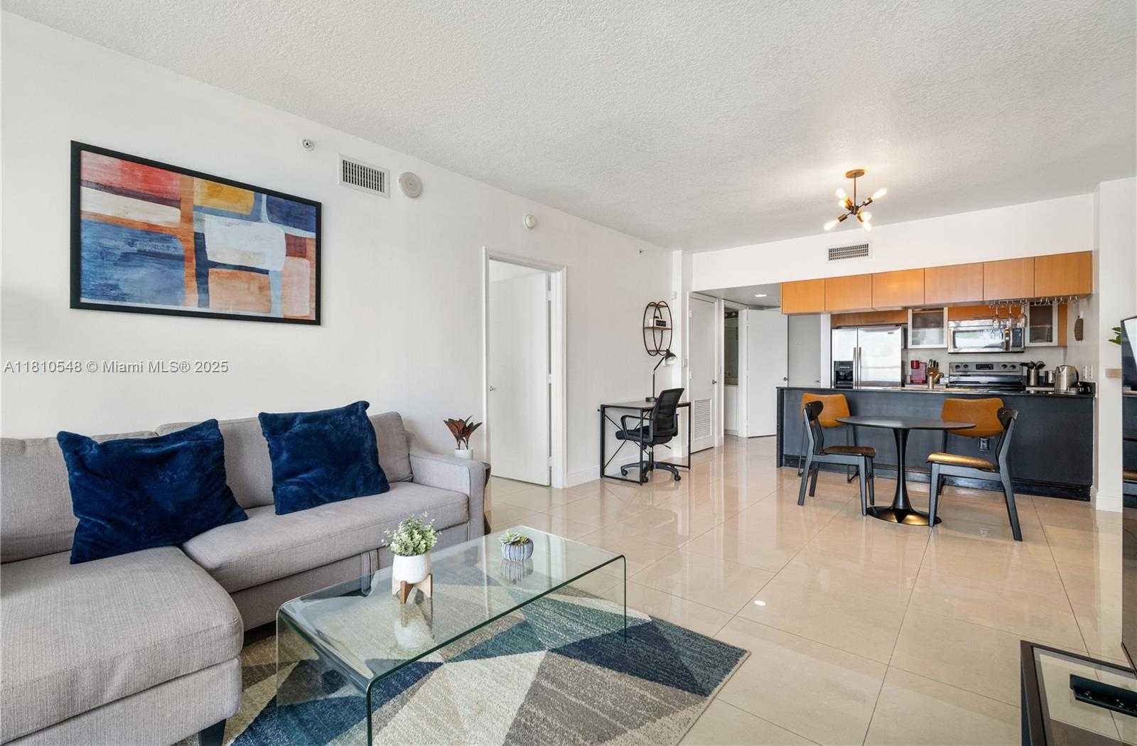 Small Image of 1750 NORTH BAYSHORE DR #1611, Miami Number 9
