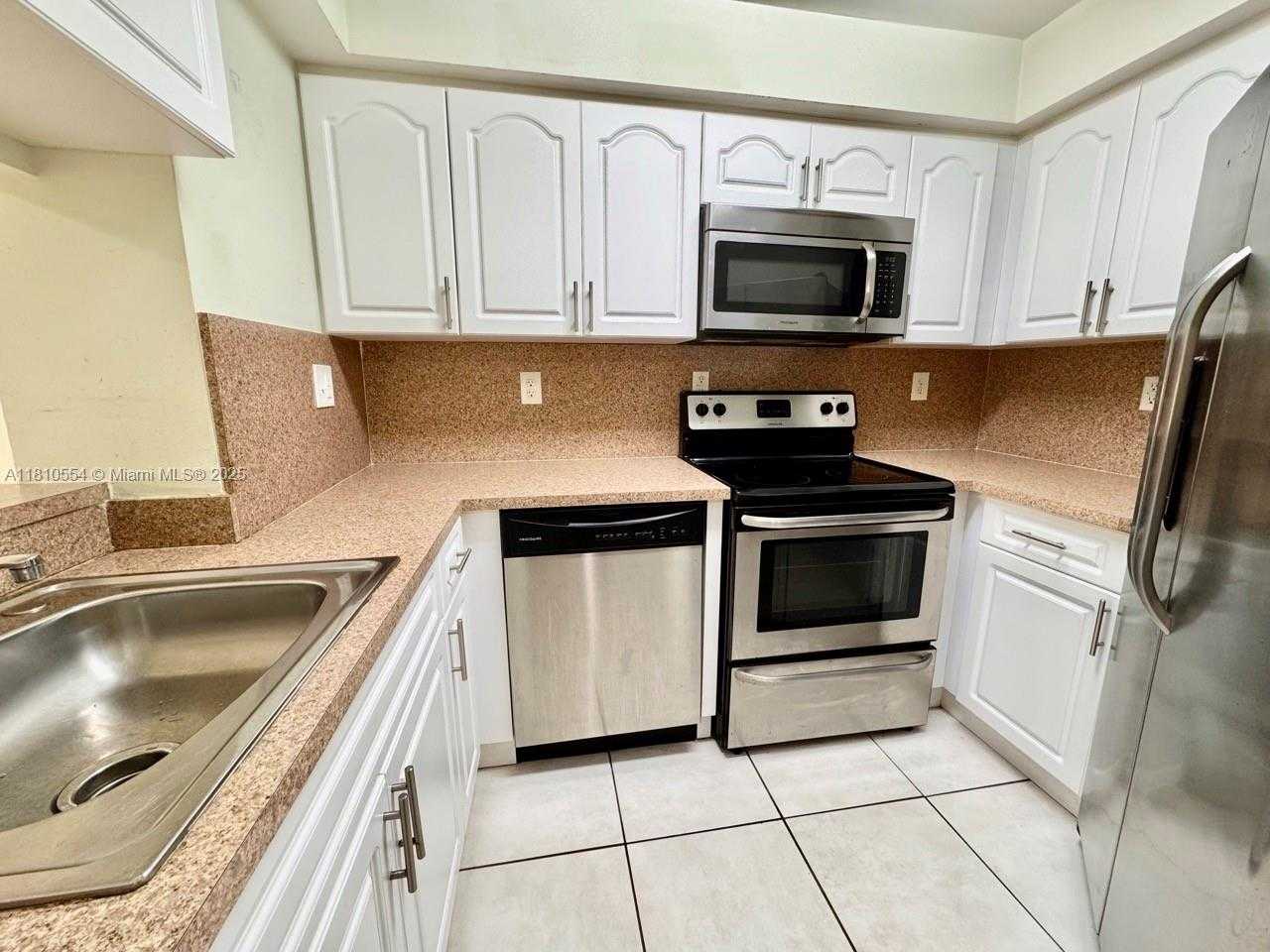 Small Image of 8255 SOUTH WEST 152ND AVE #E-215, Miami Number 6
