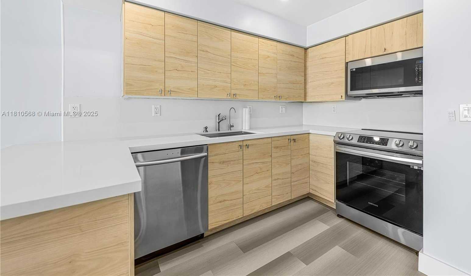 Small Image of 1800 NORTH WEST 24TH AVE #712, Miami Number 12