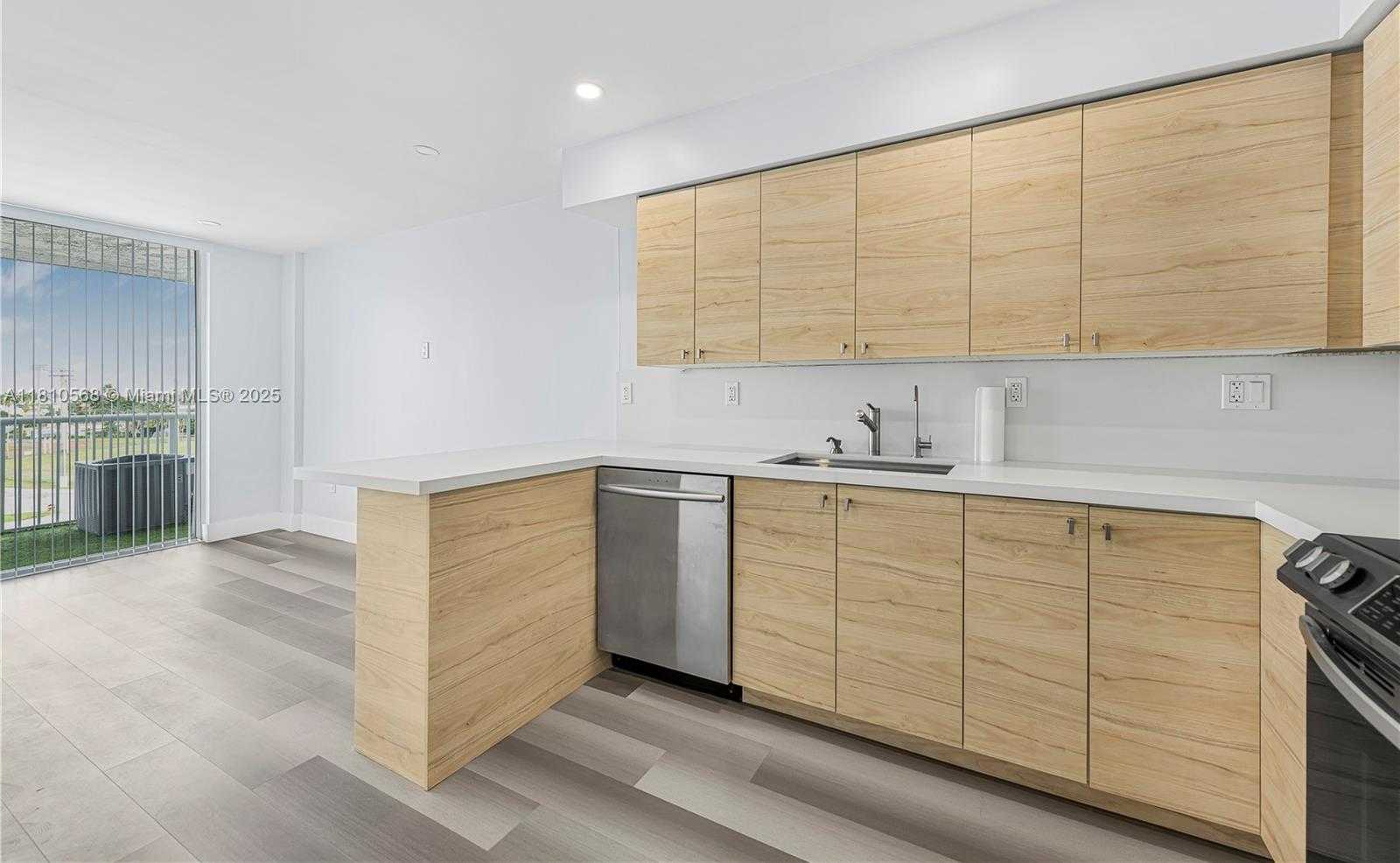 Small Image of 1800 NORTH WEST 24TH AVE #712, Miami Number 13