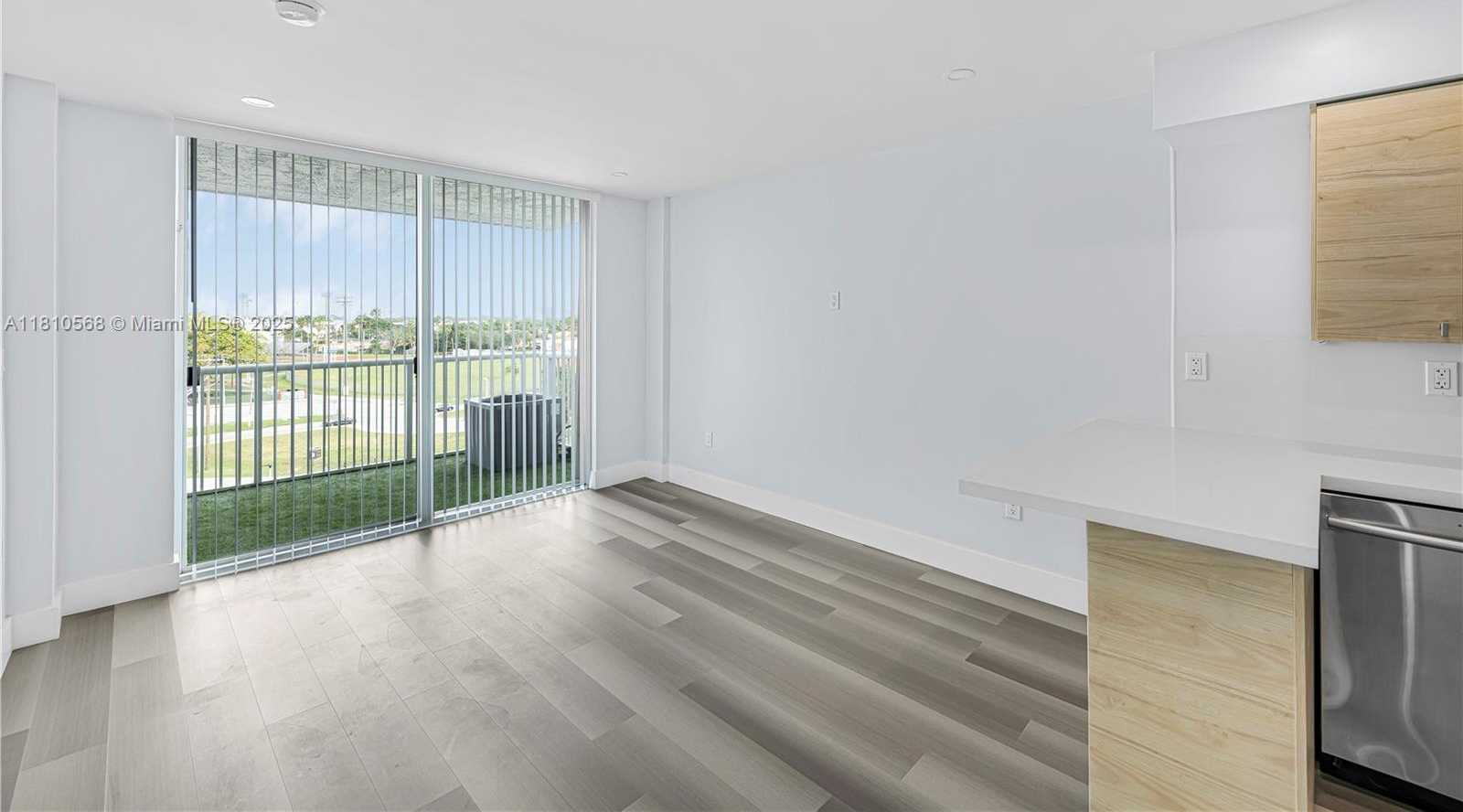 Small Image of 1800 NORTH WEST 24TH AVE #712, Miami Number 9