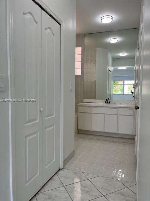Small Image of 6983 SOUTH WEST 161ST PL, Miami Number 10