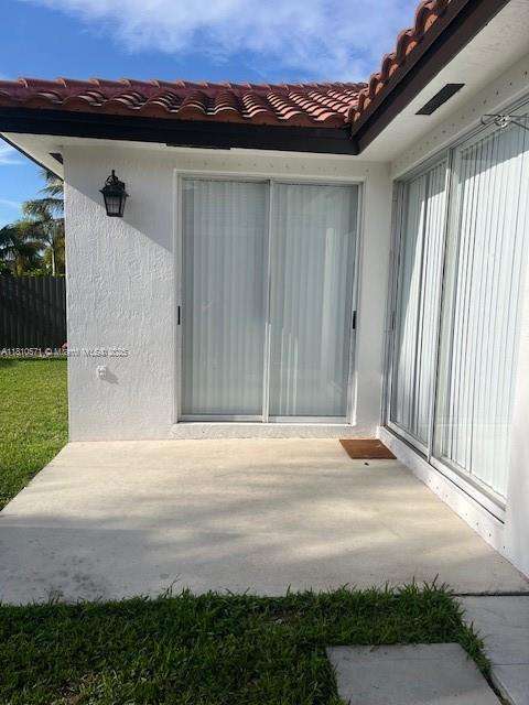 Small Image of 6983 SOUTH WEST 161ST PL, Miami Number 25