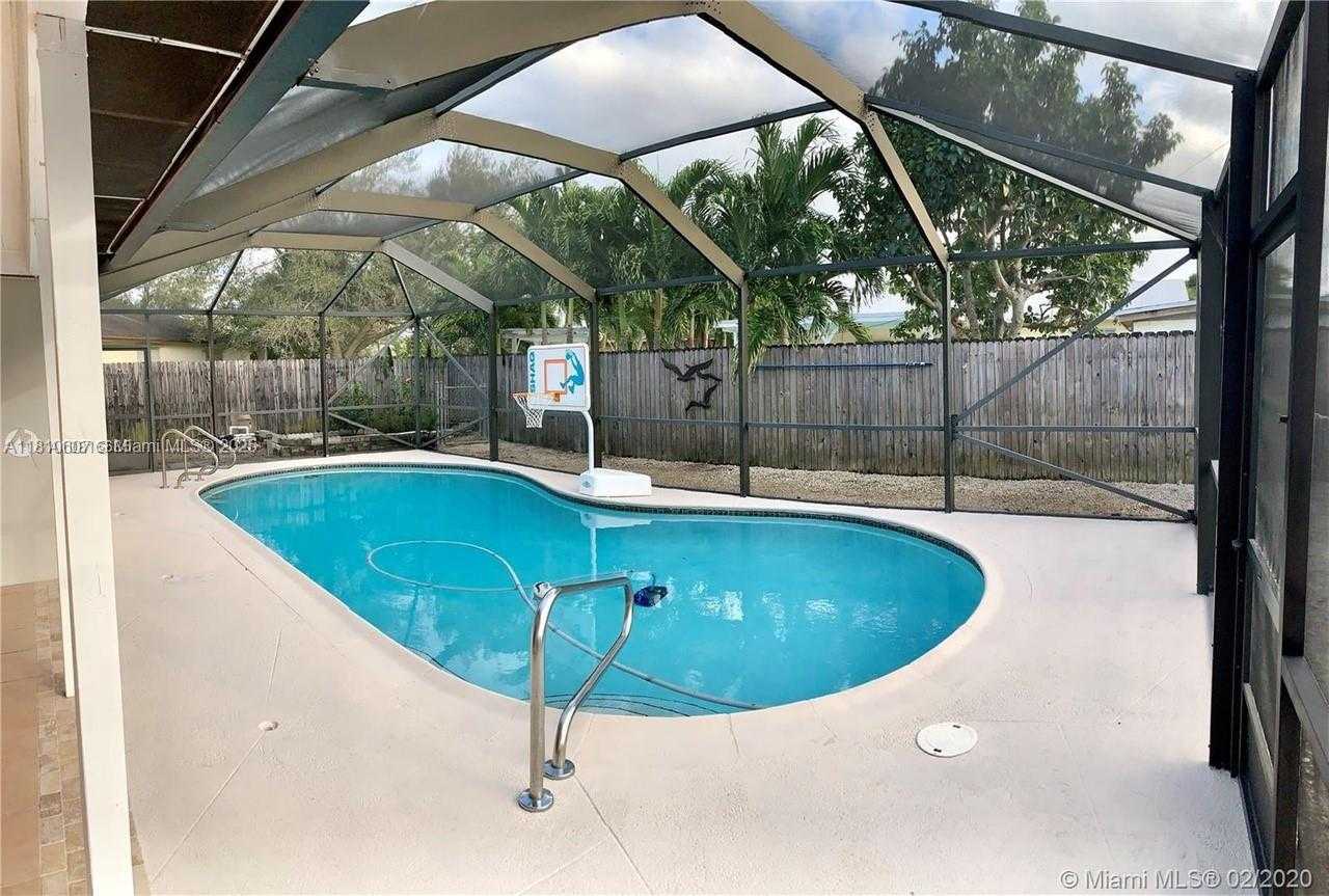 Small Image of 7650 NORTH WEST 33RD ST, Davie Number 2