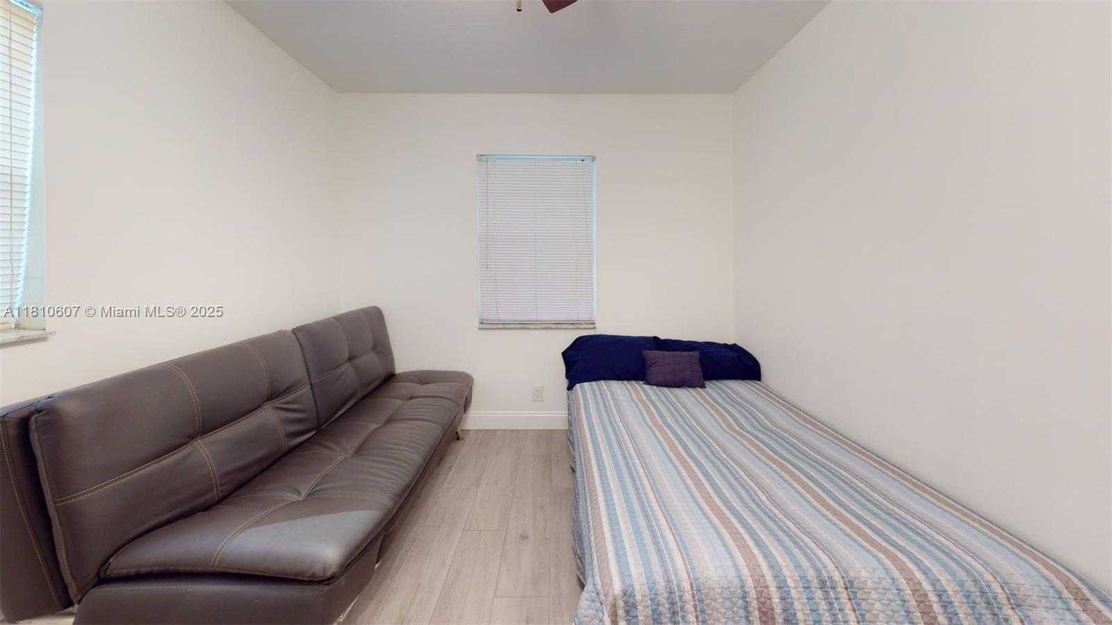 Small Image of 7650 NORTH WEST 33RD ST, Davie Number 9