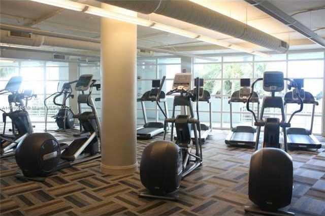 Small Image of 244 BISCAYNE BLVD #301, Miami Number 14