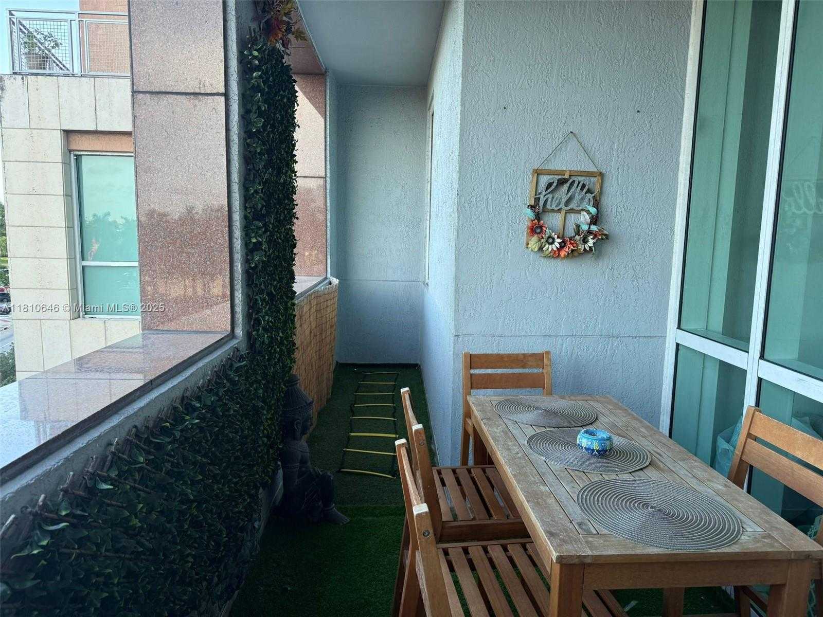 Small Image of 244 BISCAYNE BLVD #301, Miami Number 18