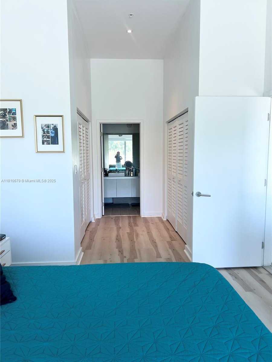 Small Image of 1600 SOUTH WEST 1 #315, Miami Number 22