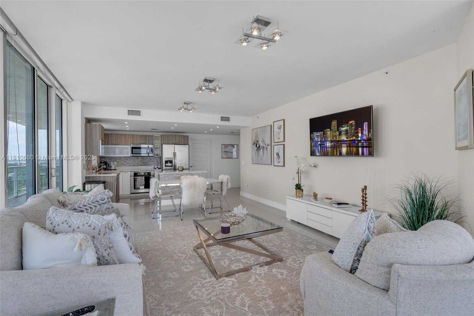 Small Image of 6700 INDIAN CREEK DR #1202, Miami Beach Number 40