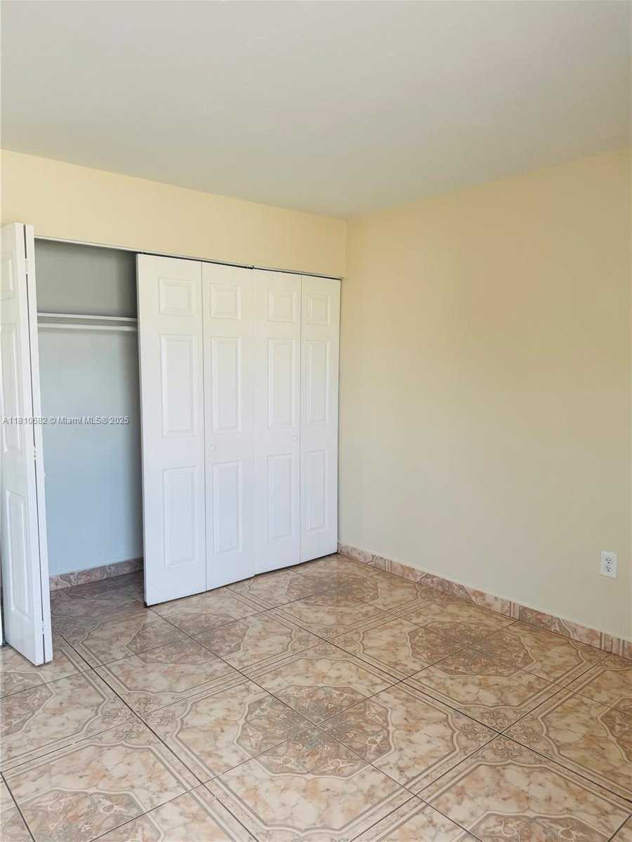 Small Image of 1735 WEST 60TH ST #M305, Hialeah Number 16