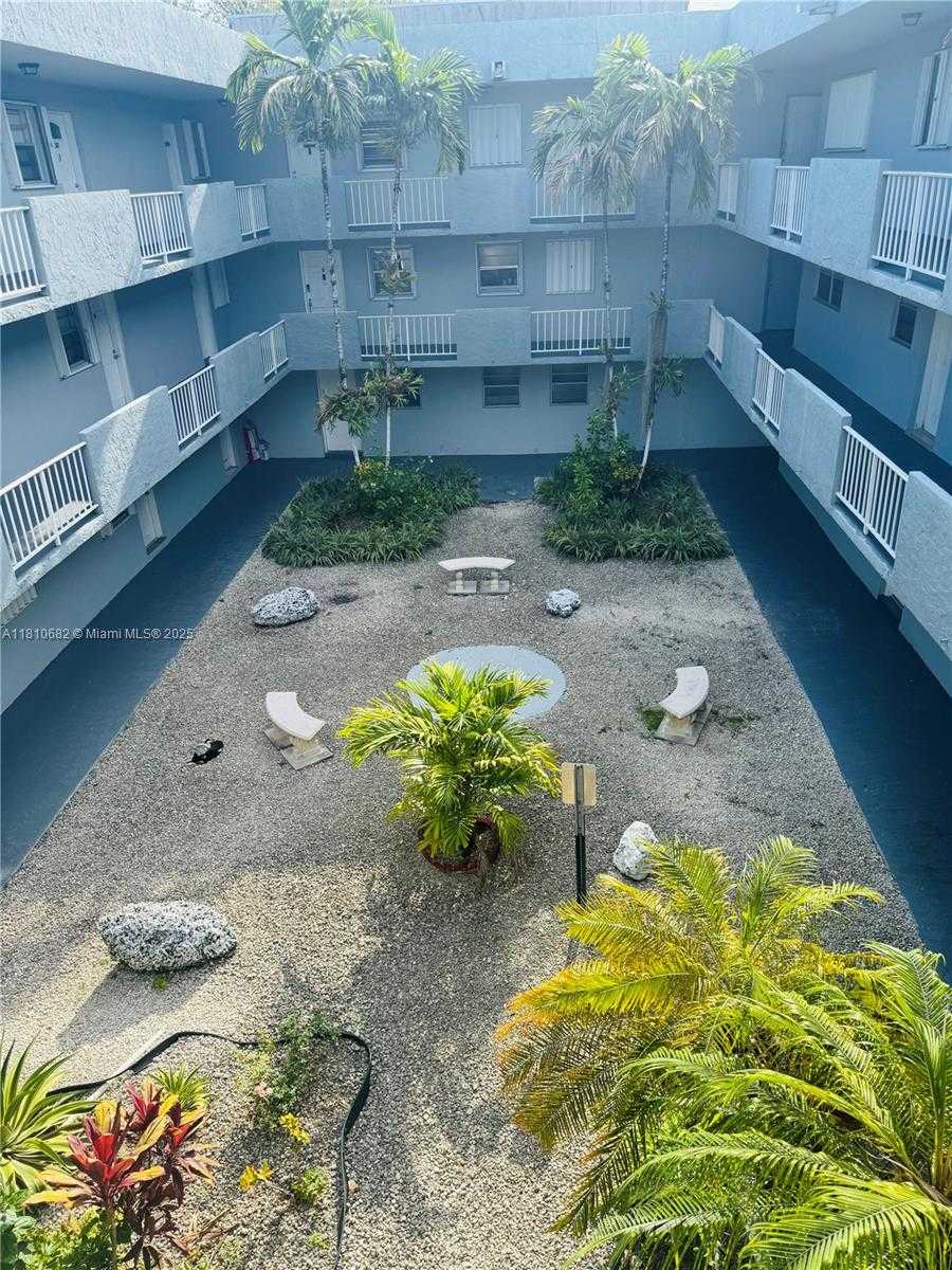 Small Image of 1735 WEST 60TH ST #M305, Hialeah Number 22