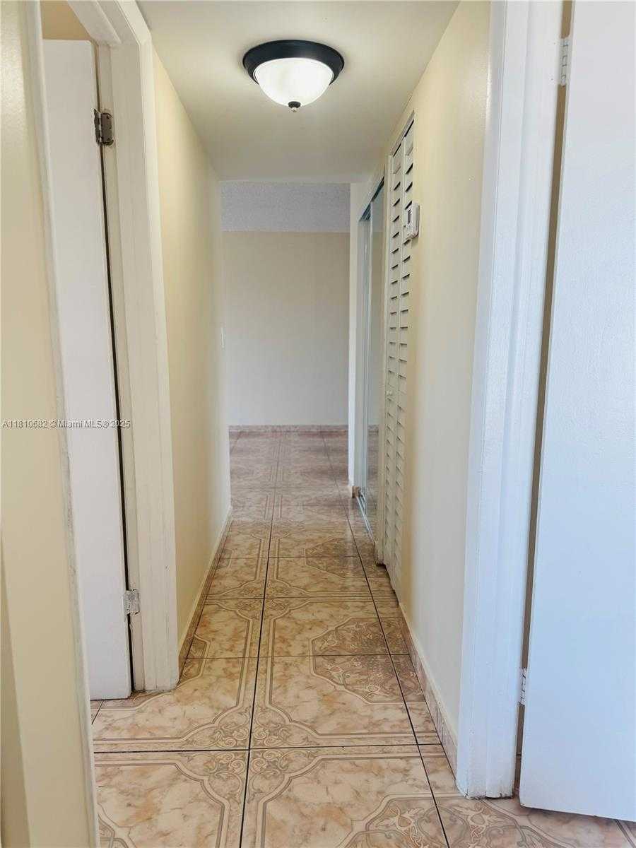 Small Image of 1735 WEST 60TH ST #M305, Hialeah Number 9