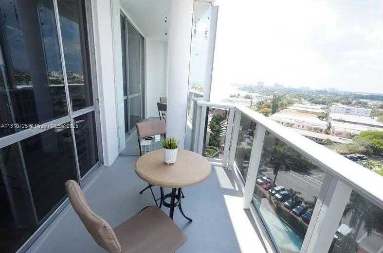 Small Image of 900 BAY DR #1009, Miami Beach Number 10