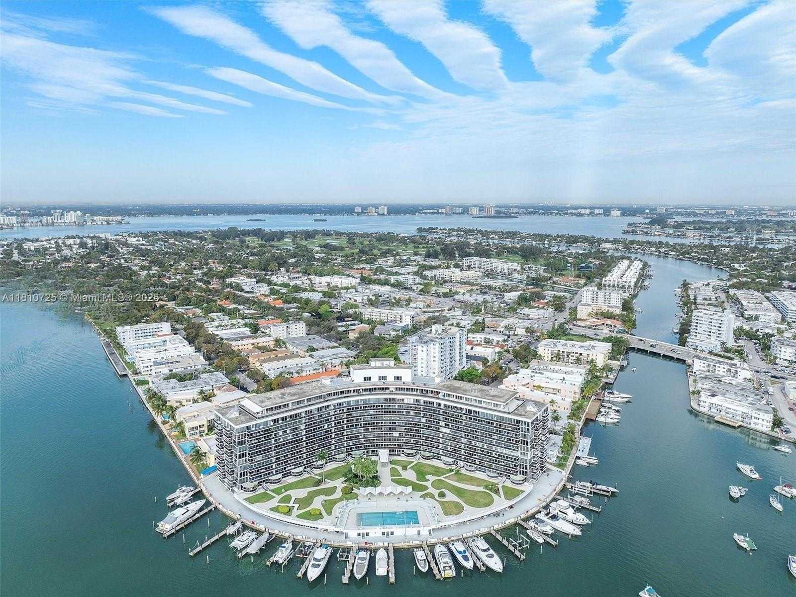 Small Image of 900 BAY DR #1009, Miami Beach Number 14