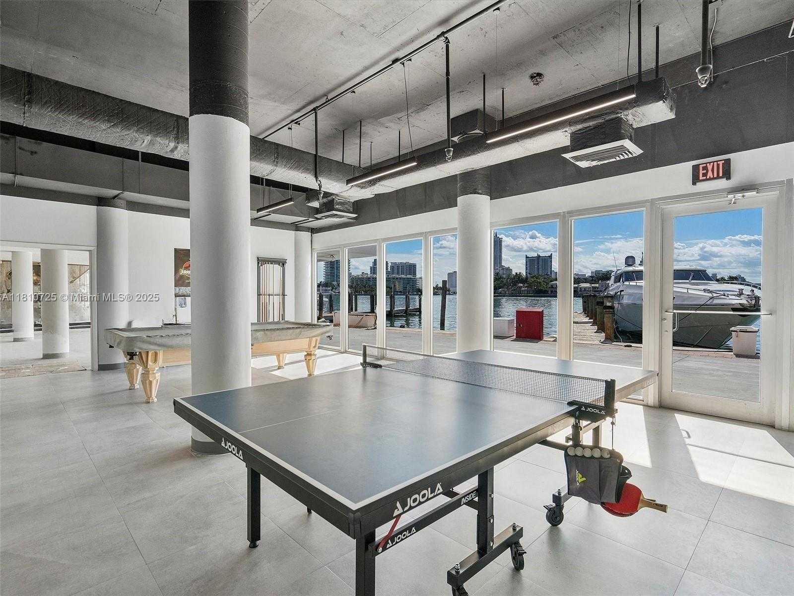 Small Image of 900 BAY DR #1009, Miami Beach Number 17