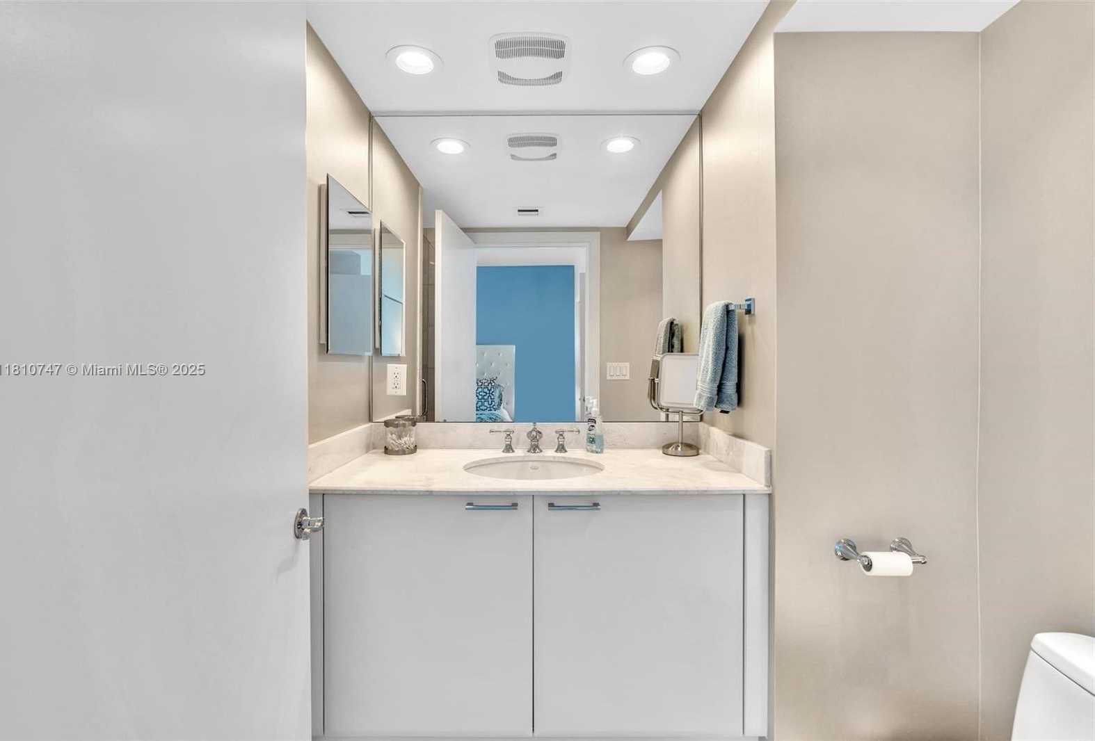 Small Image of 3535 SOUTH OCEAN DR #705, Hollywood Number 36