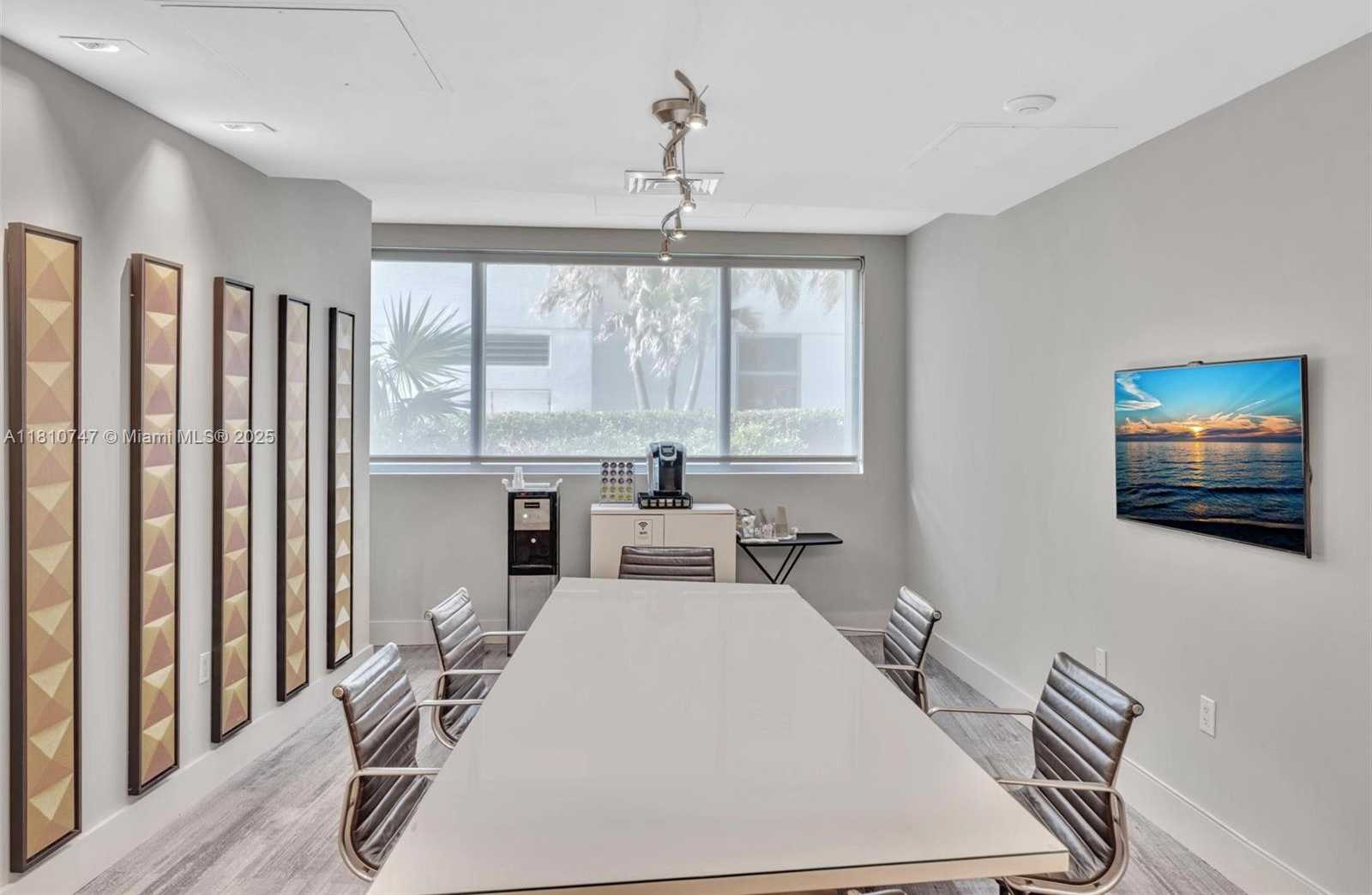 Small Image of 3535 SOUTH OCEAN DR #705, Hollywood Number 45