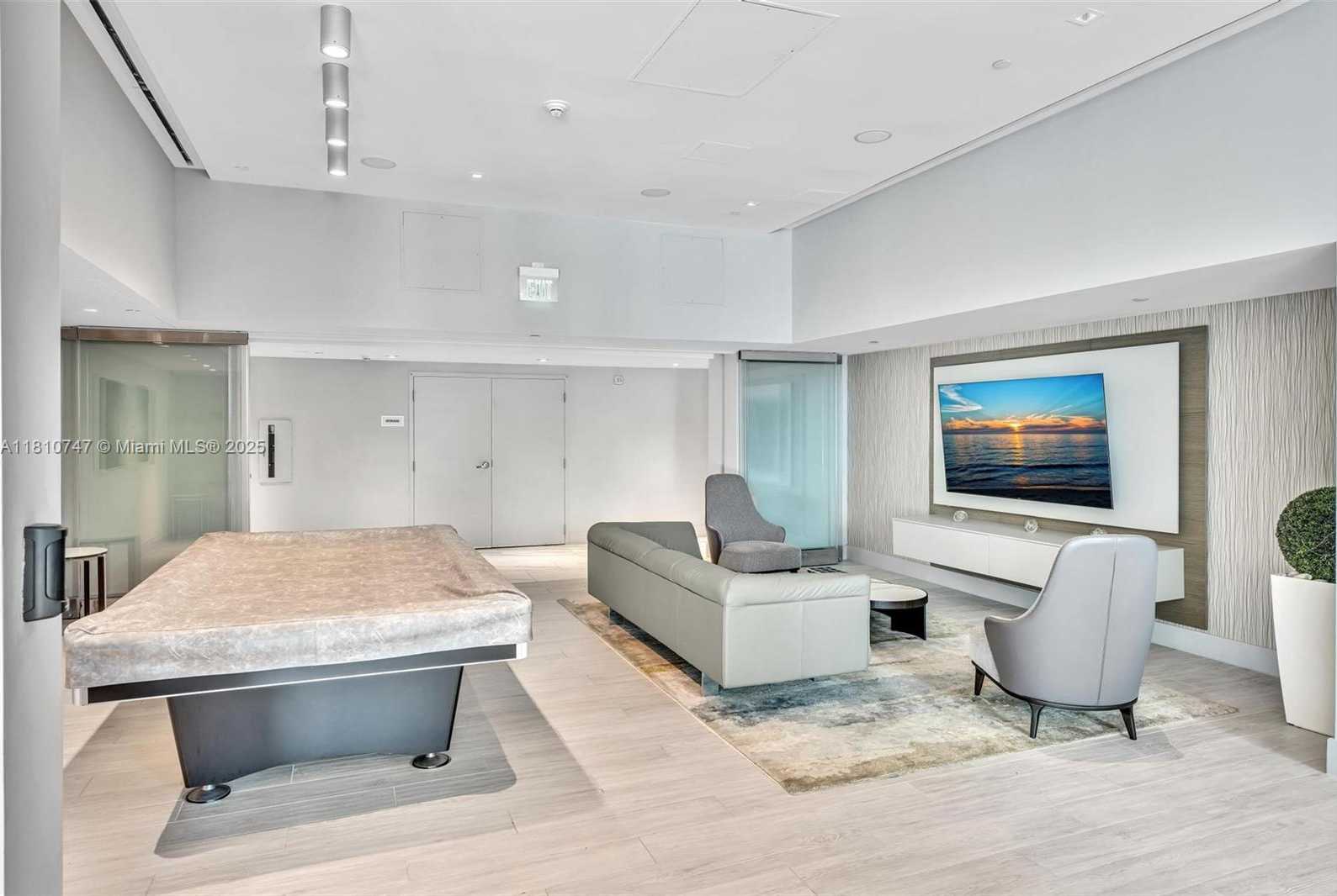 Small Image of 3535 SOUTH OCEAN DR #705, Hollywood Number 49