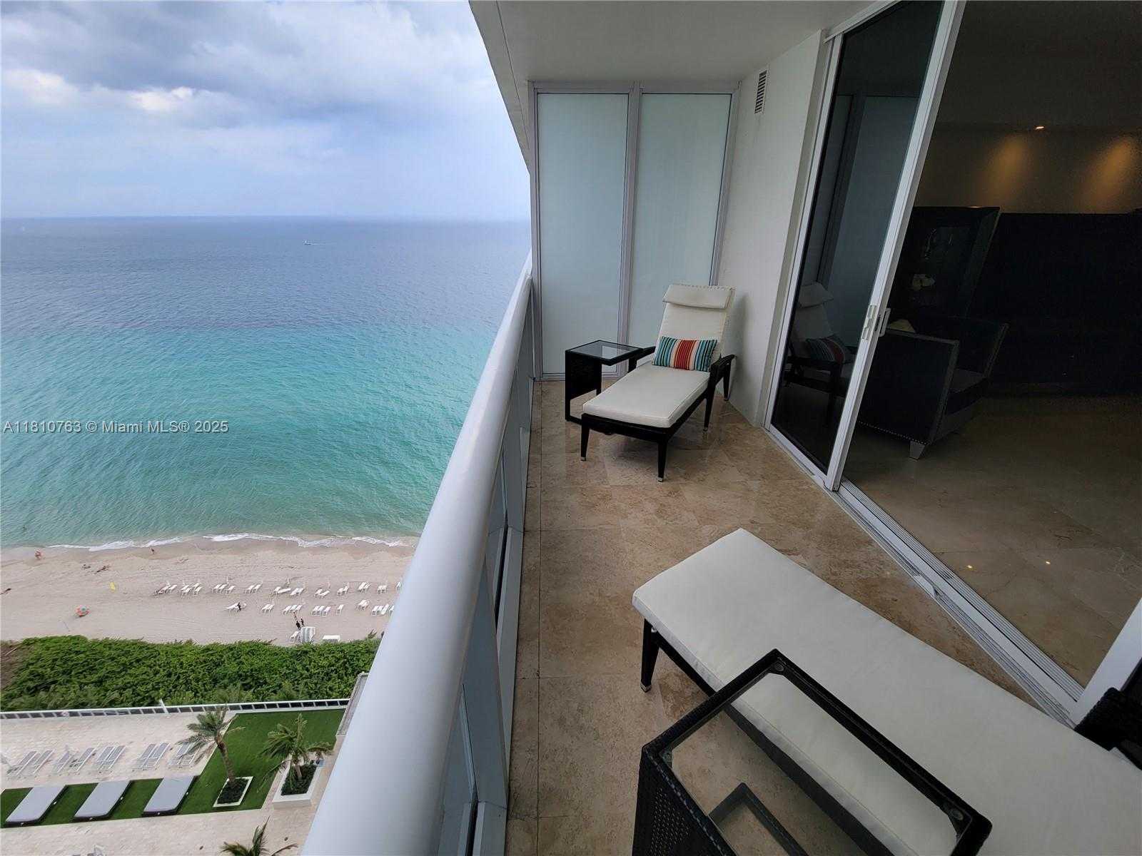 Small Image of 1830 SOUTH OCEAN DR #2312, Hallandale Beach Number 21