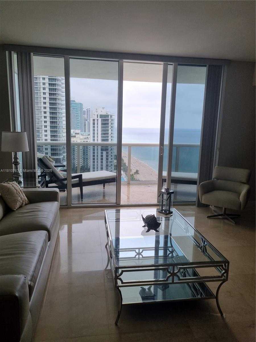 Small Image of 1830 SOUTH OCEAN DR #2312, Hallandale Beach Number 3