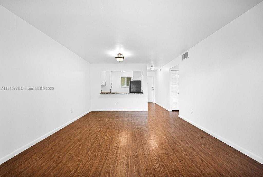 Small Image of 7720 CAMINO REAL #E-311, Miami Number 18