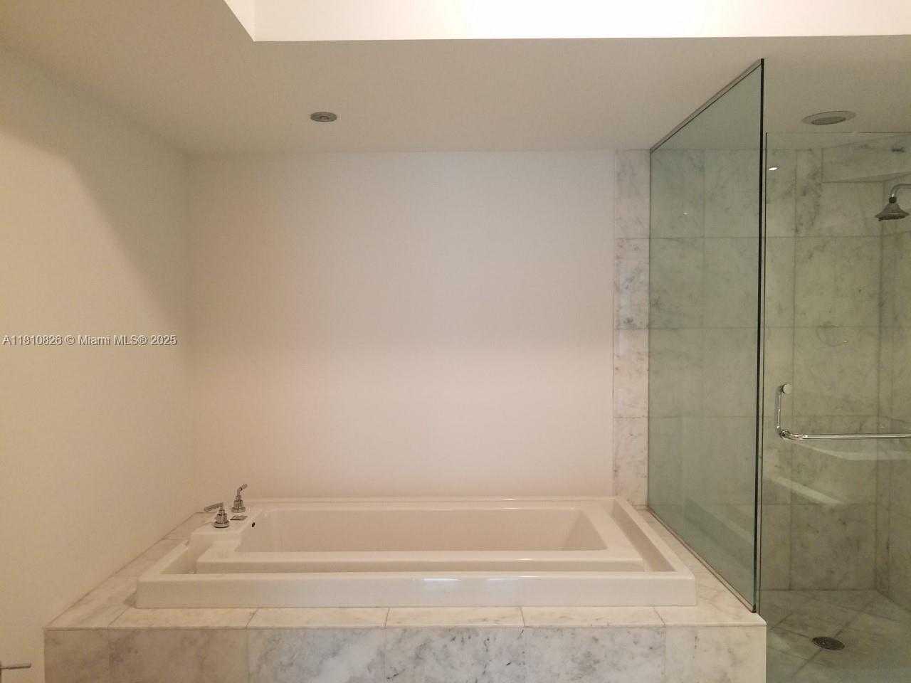 Small Image of 218 SOUTH EAST 14TH ST #1606, Miami Number 17