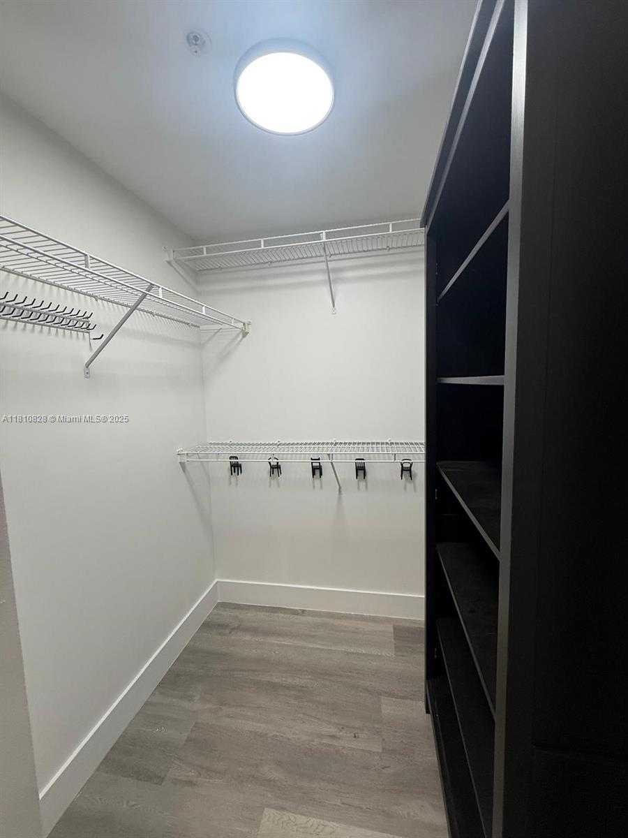 Small Image of 5085 NORTH WEST 7TH ST #1401, Miami Number 17
