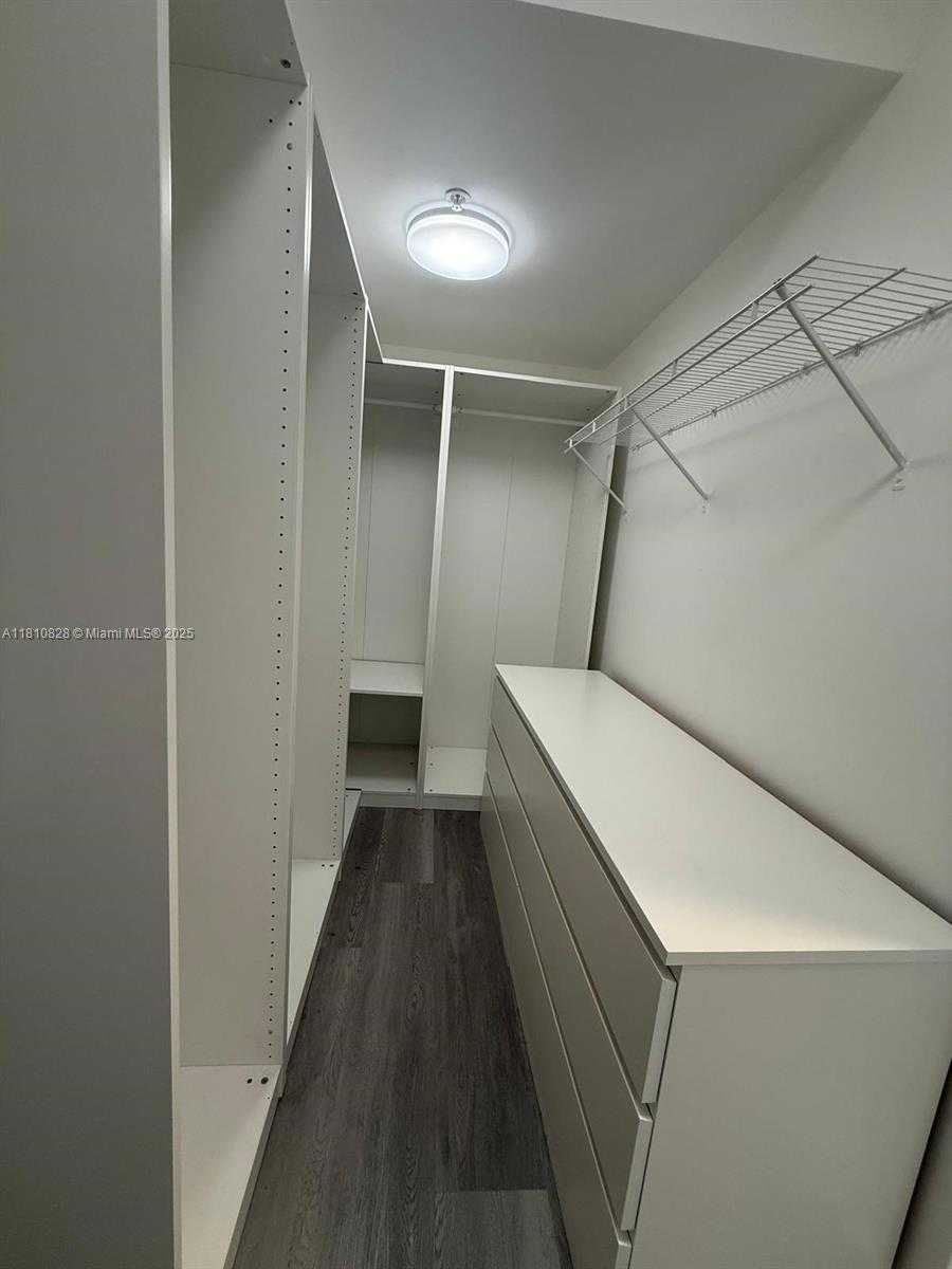 Small Image of 5085 NORTH WEST 7TH ST #1401, Miami Number 18