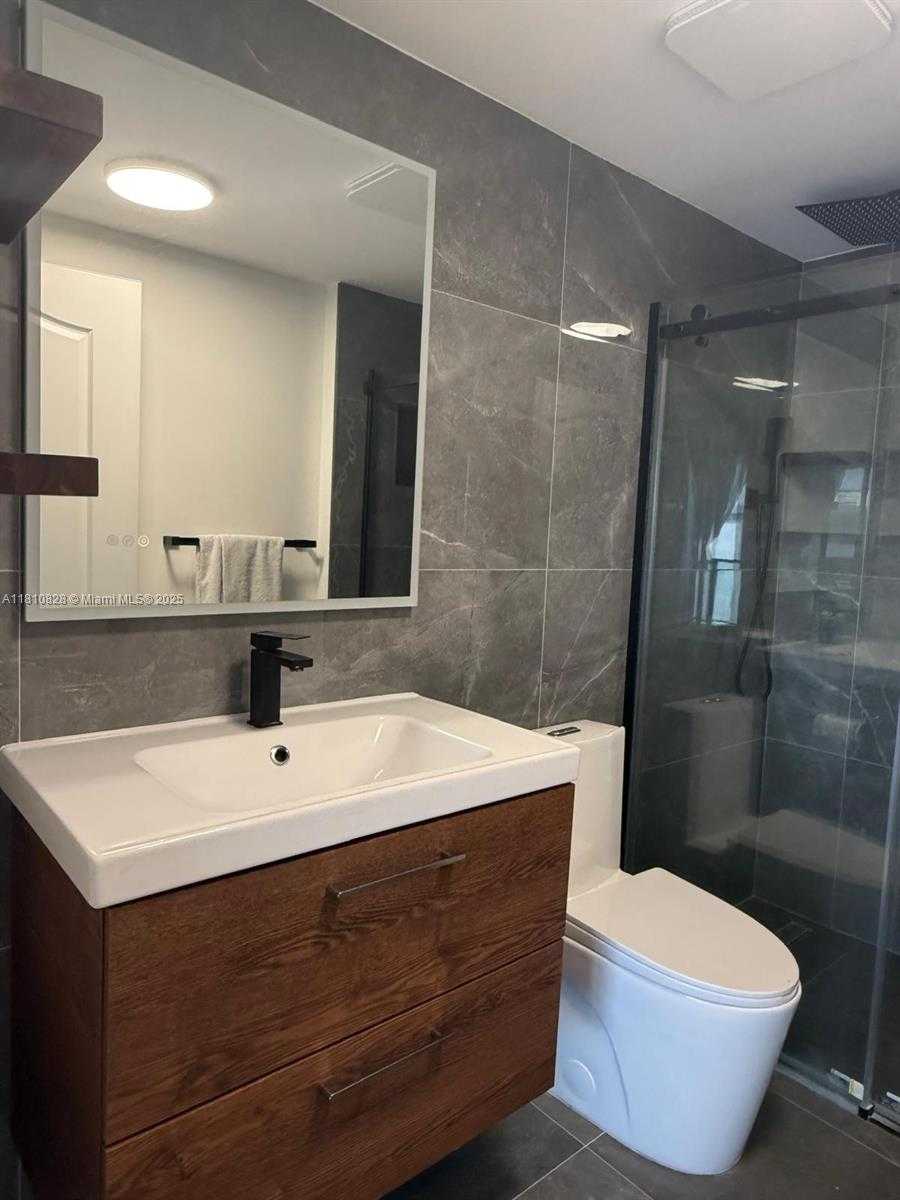 Small Image of 5085 NORTH WEST 7TH ST #1401, Miami Number 27