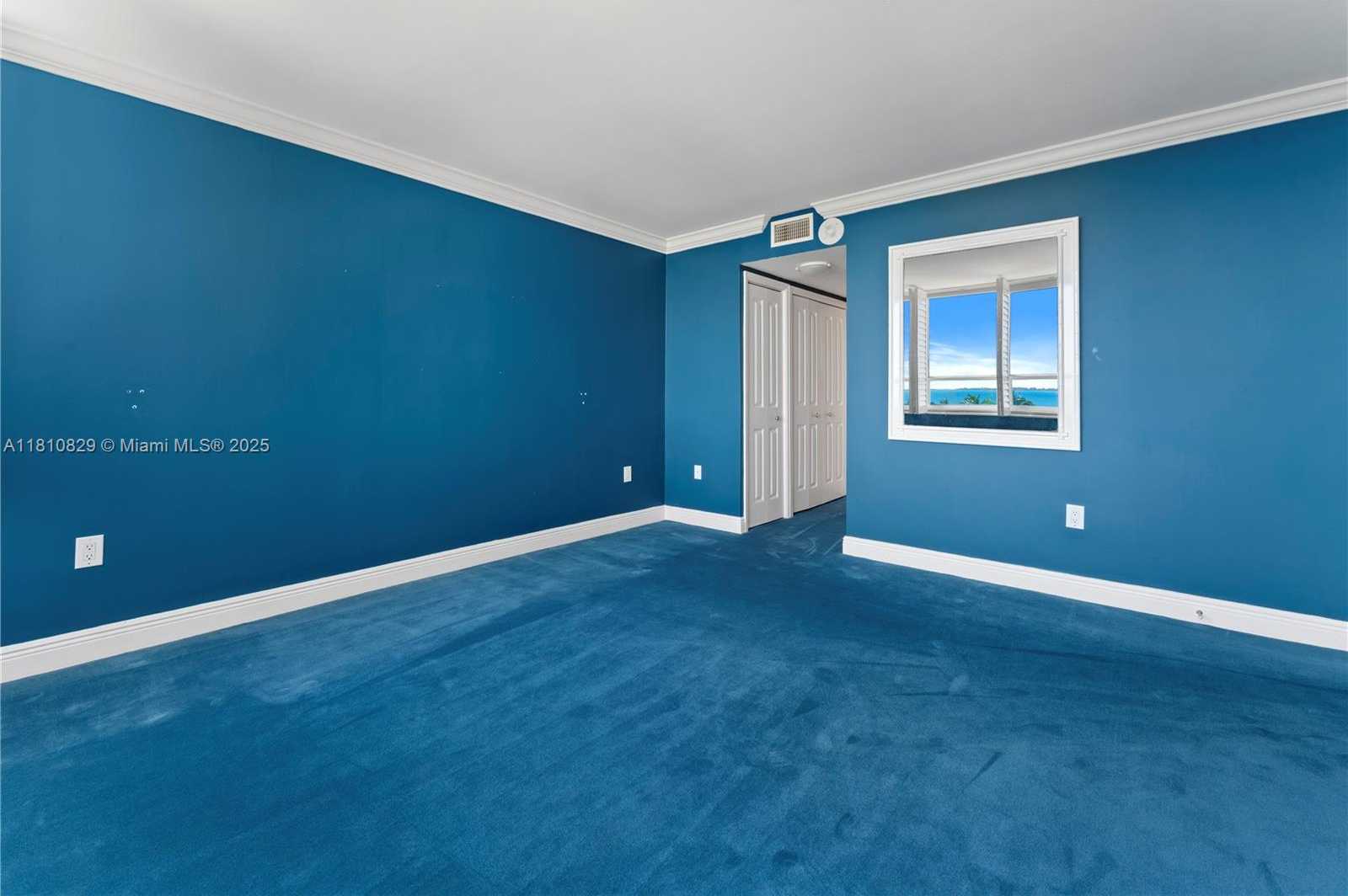 Small Image of 2 GROVE ISLE DR #B503, Miami Number 13