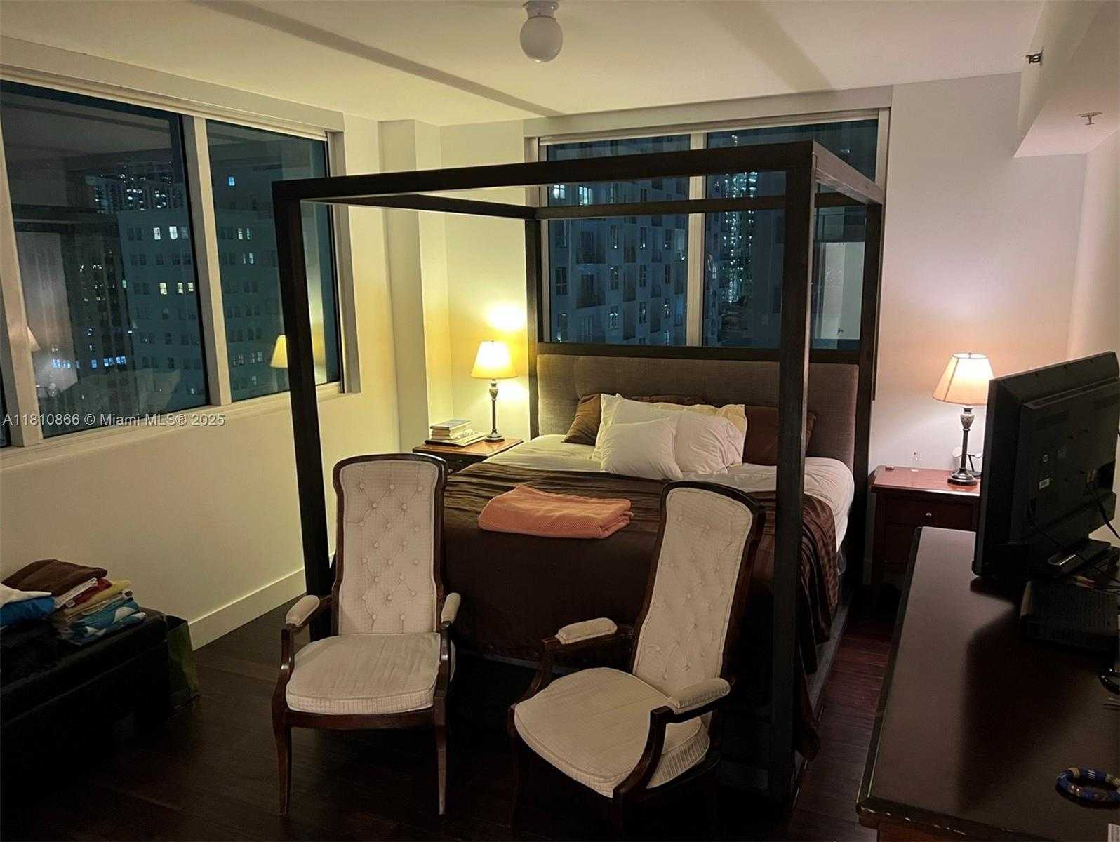 Small Image of 253 NORTH EAST 2ND ST #1808, Miami Number 7
