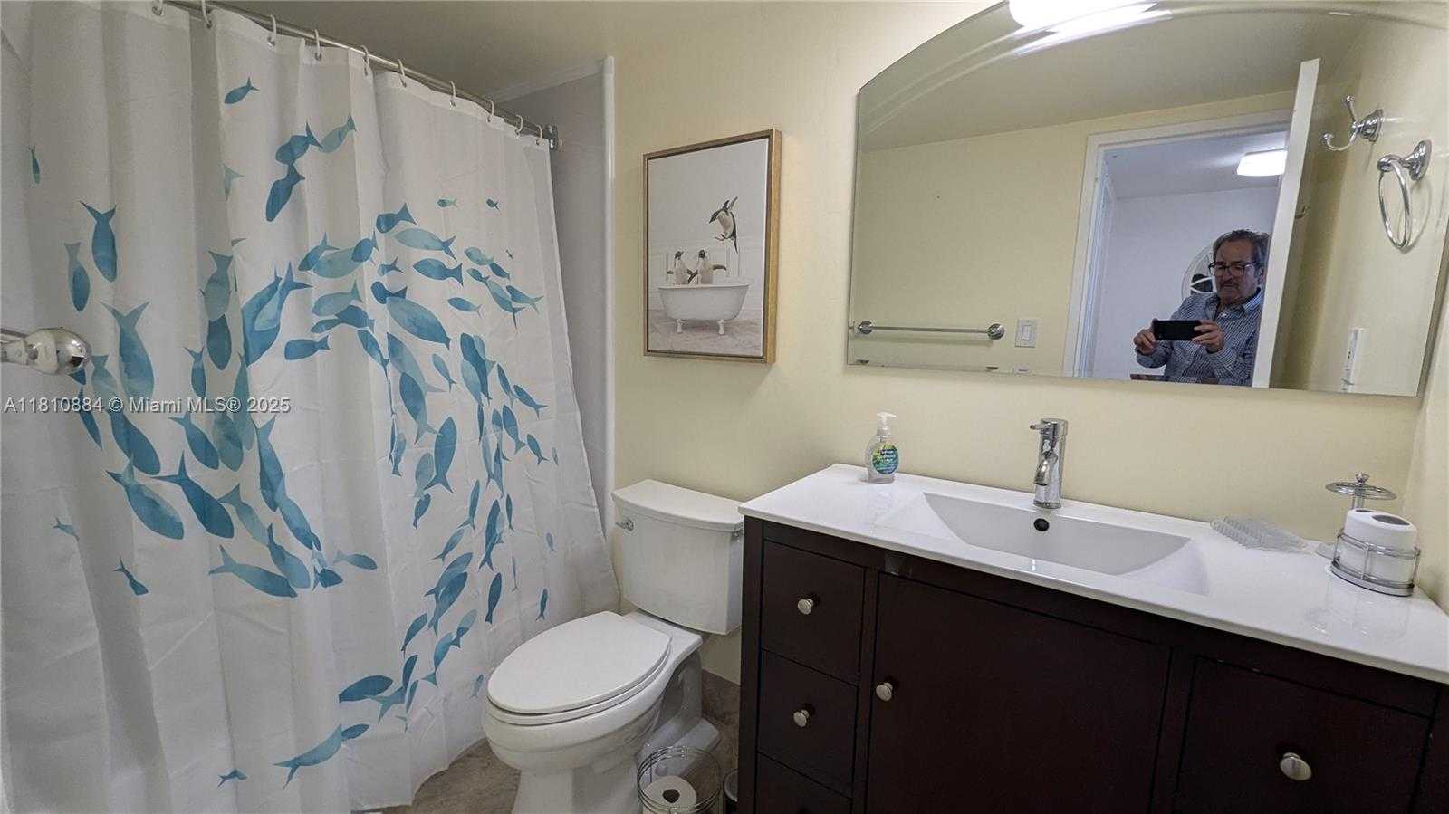 Small Image of 5161 COLLINS AVE #1217, Miami Beach Number 14