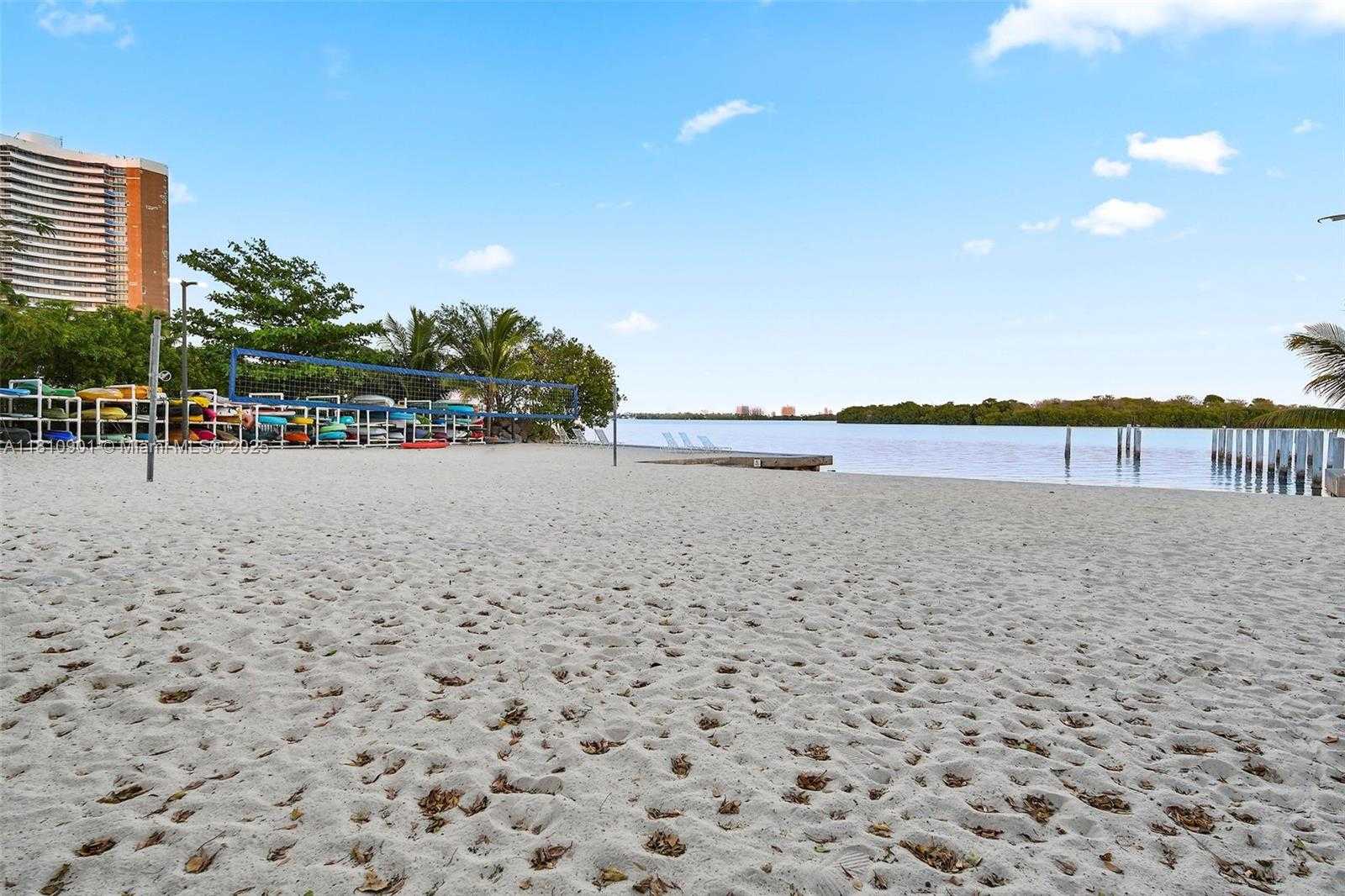 Small Image of 650 NORTH EAST 64TH ST #GPH7, Miami Number 36