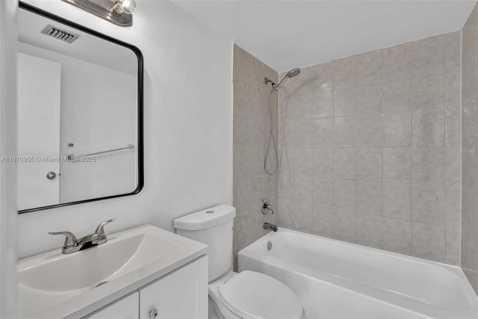 Small Image of 16465 NORTH EAST 22ND AVE #502, North Miami Beach Number 19