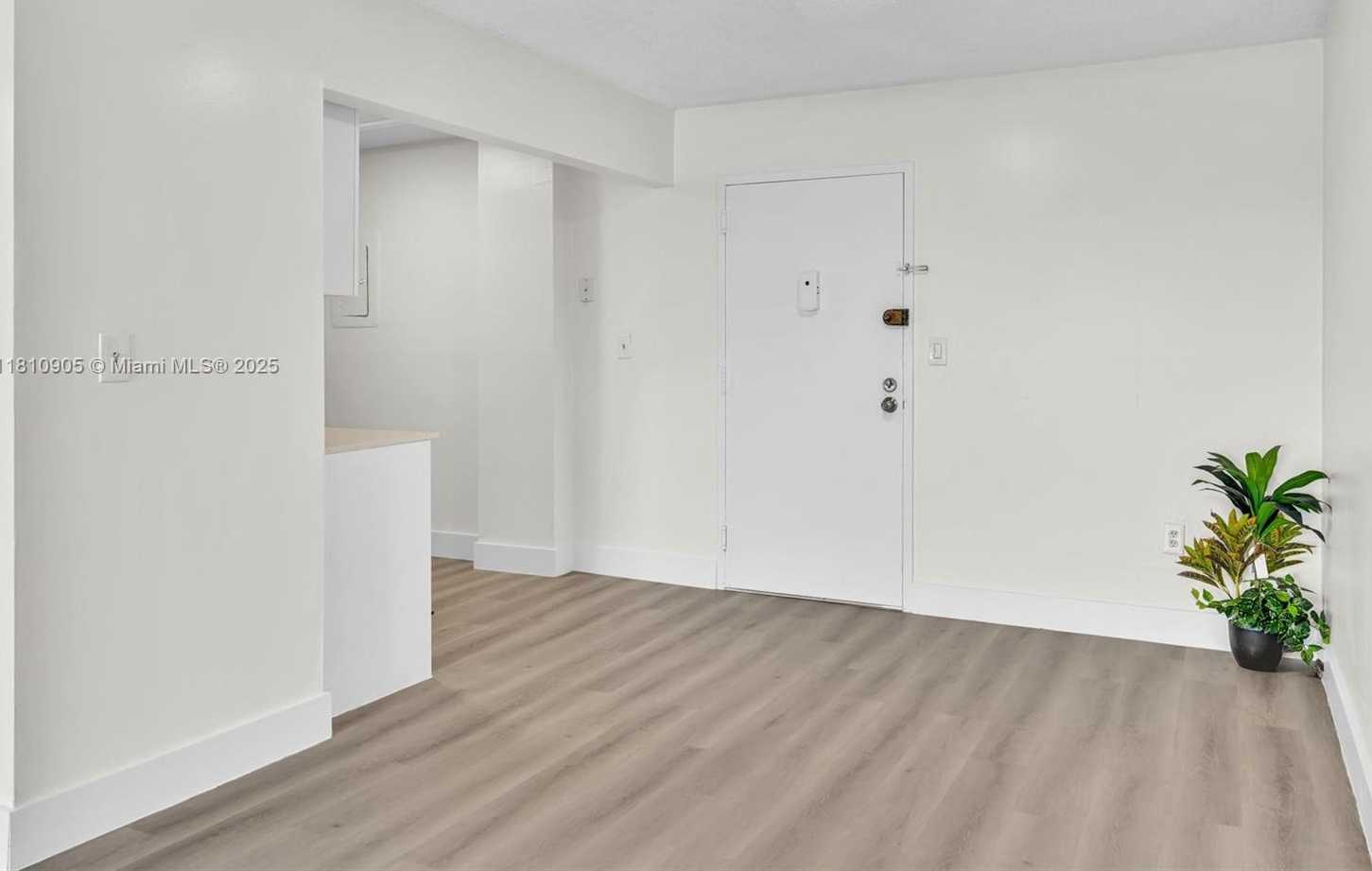 Small Image of 16465 NORTH EAST 22ND AVE #502, North Miami Beach Number 9