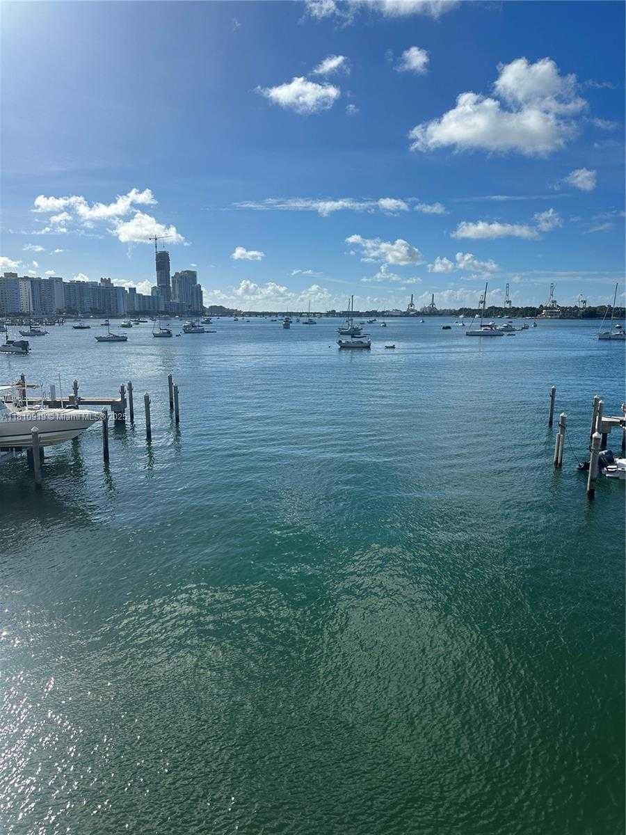 Small Image of 11 ISLAND AVE #1504, Miami Beach Number 17