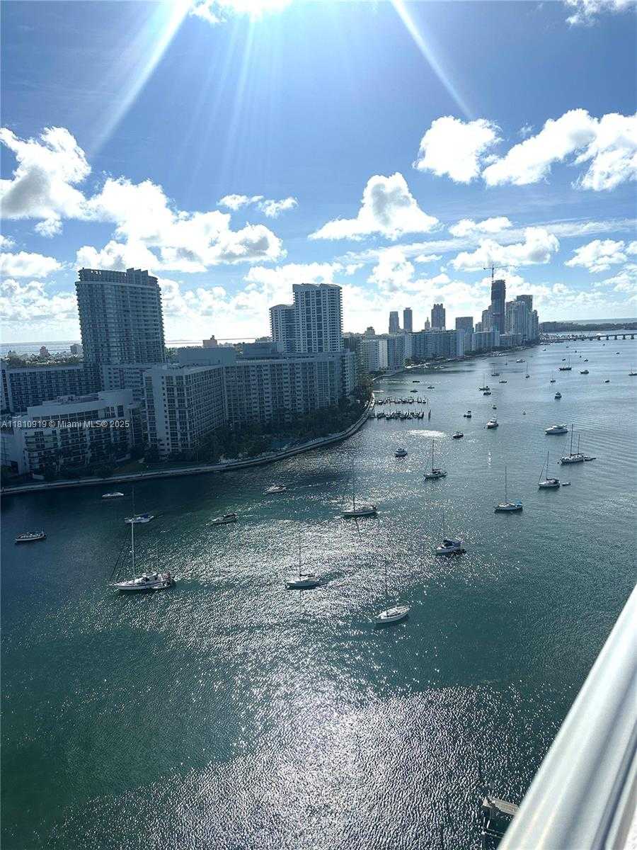 Small Image of 11 ISLAND AVE #1504, Miami Beach Number 22