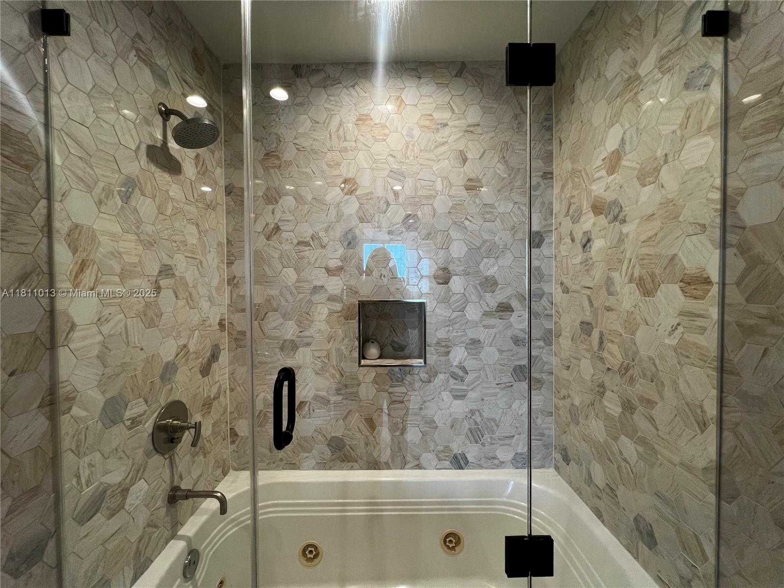 Small Image of 901 BRICKELL KEY BLVD #3702, Miami Number 21