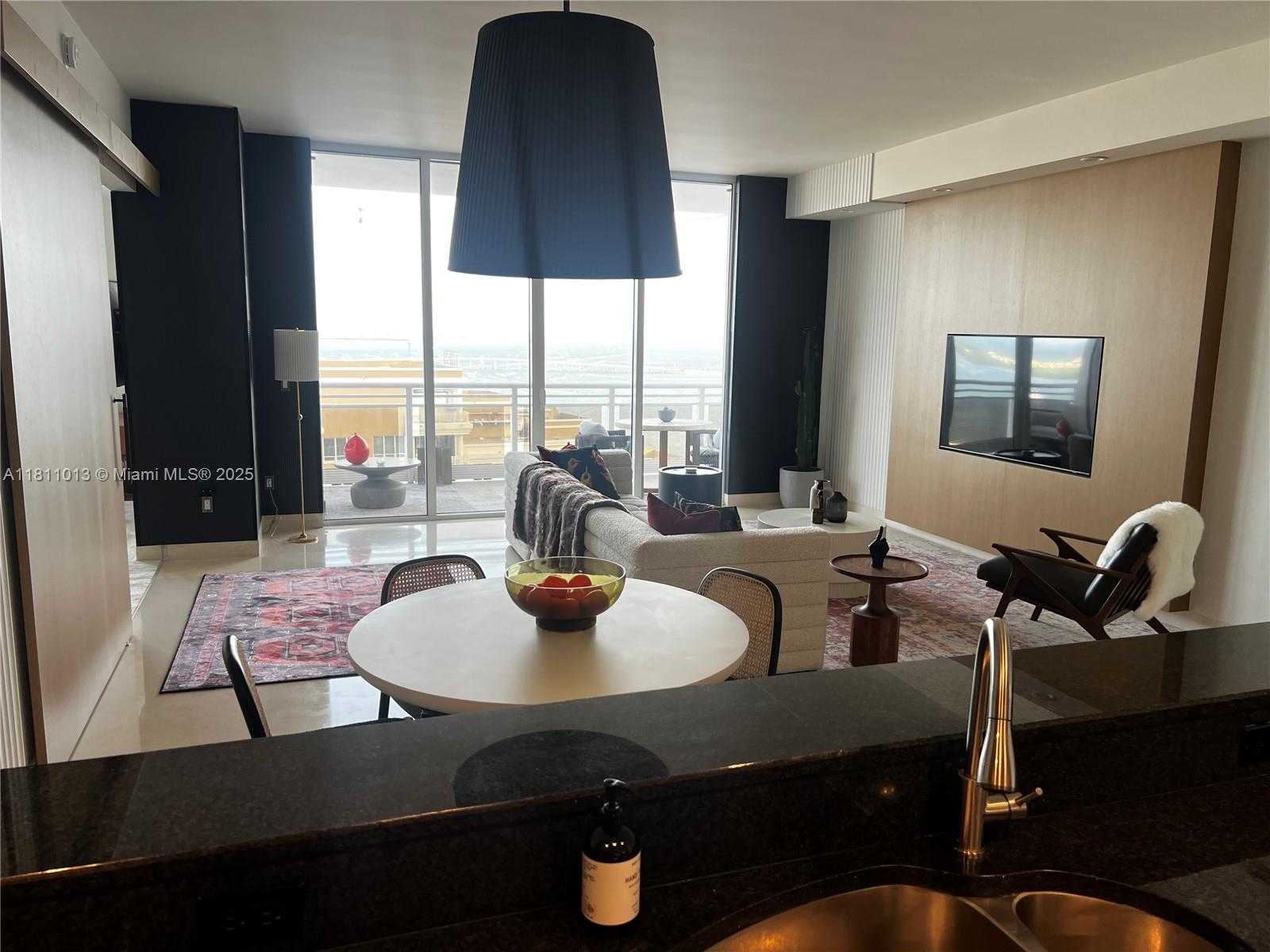 Small Image of 901 BRICKELL KEY BLVD #3702, Miami Number 22
