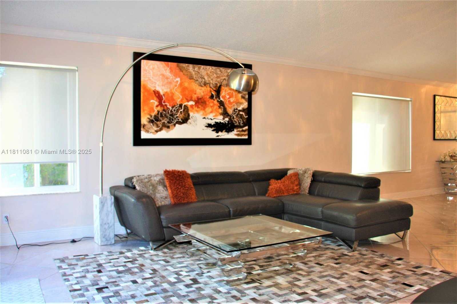 Small Image of 4291 MAGNOLIA RIDGE DR, Weston Number 3
