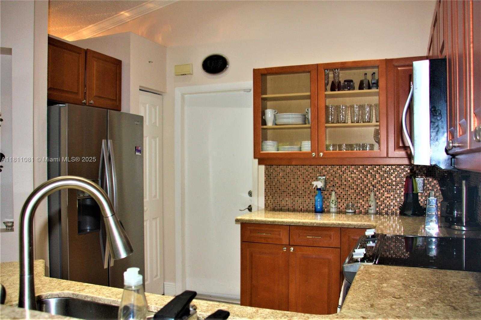 Small Image of 4291 MAGNOLIA RIDGE DR, Weston Number 9