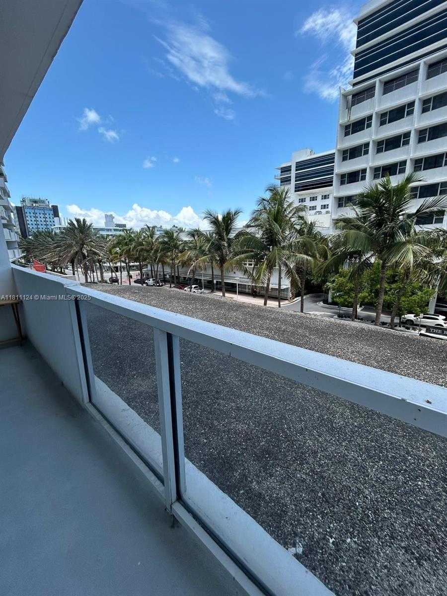 Small Image of 100 LINCOLN RD #329, Miami Beach Number 12