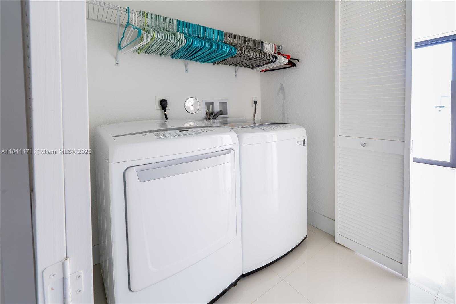 Small Image of 481 SOUTH WEST 91ST CT #481, Miami Number 30