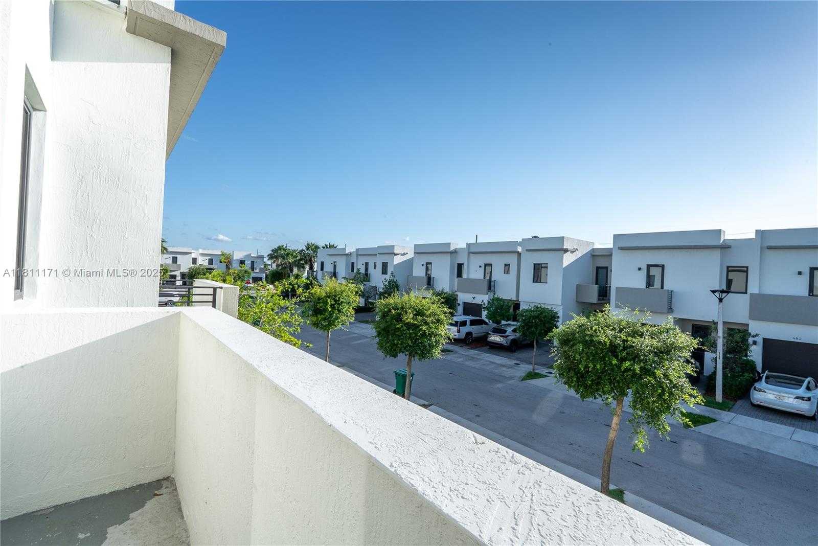 Small Image of 481 SOUTH WEST 91ST CT #481, Miami Number 35