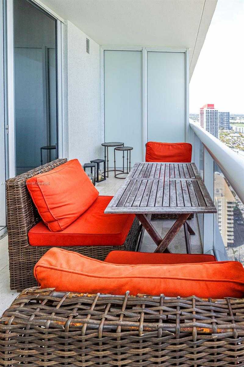 Small Image of 1830 SOUTH OCEAN DR #3209, Hallandale Beach Number 21