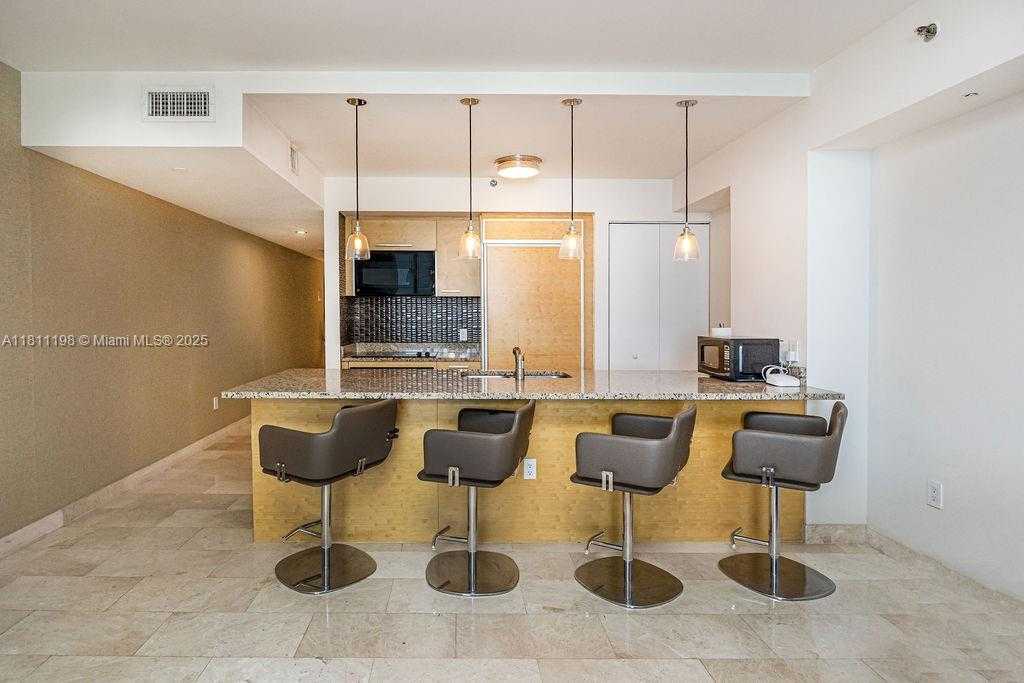 Small Image of 1830 SOUTH OCEAN DR #3209, Hallandale Beach Number 31