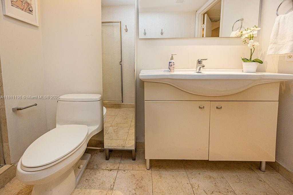 Small Image of 1830 SOUTH OCEAN DR #3209, Hallandale Beach Number 36