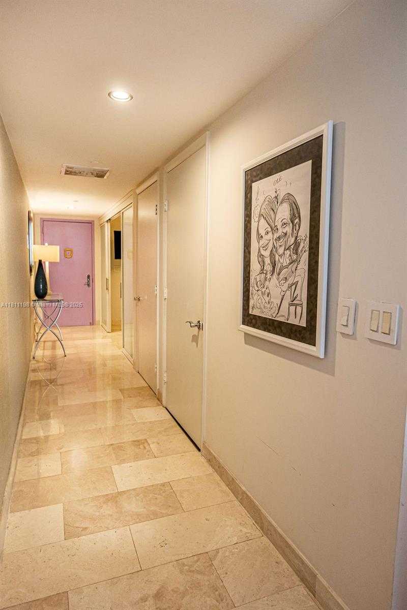 Small Image of 1830 SOUTH OCEAN DR #3209, Hallandale Beach Number 38