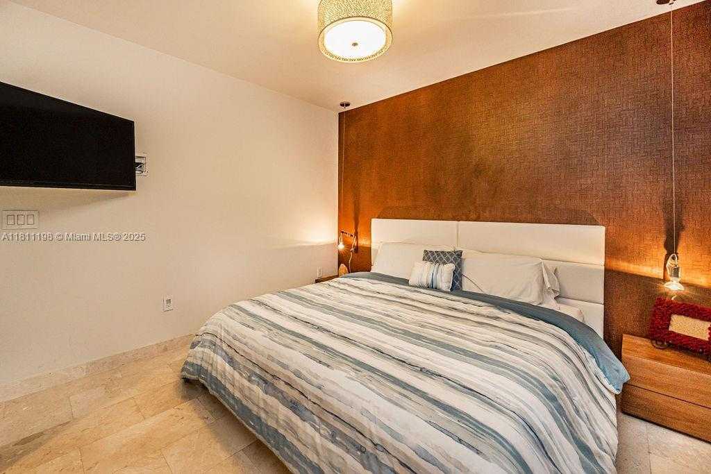 Small Image of 1830 SOUTH OCEAN DR #3209, Hallandale Beach Number 40